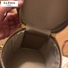 画像をギャラリービューアに読み込む, Keep smiling  3