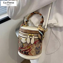 画像をギャラリービューアに読み込む, Keep smiling  4