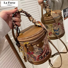 画像をギャラリービューアに読み込む, Keep smiling  3