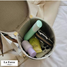 画像をギャラリービューアに読み込む, Keep smiling  4